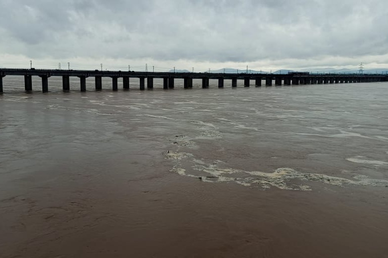 Traffic between Telangana, Chhattisgarh suspended due to floods