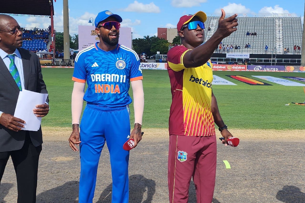 WI v IND: Holder, Smith, Hope come in as West Indies win toss, elect to bat first against unchanged India