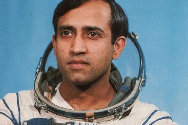 Look forward to successful Moon landing: Rakesh Sharma, 1st Indian in space