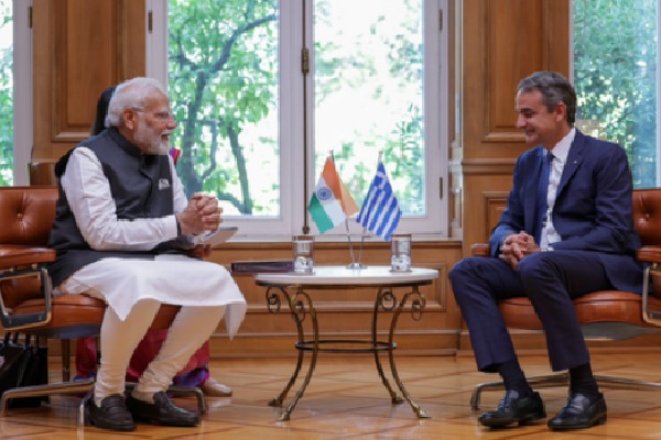 Modi holds talks with Greek PM, decides to upgrade ties to strategic partnership