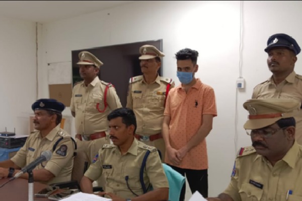 Arrested Pakistani national was staying illegally in Hyderabad for 10 months: Police