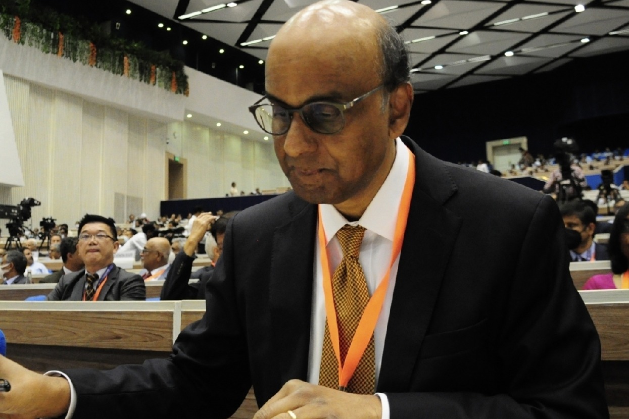 PM Modi congratulates Tharman Shanmugaratnam on his election as Singapore President