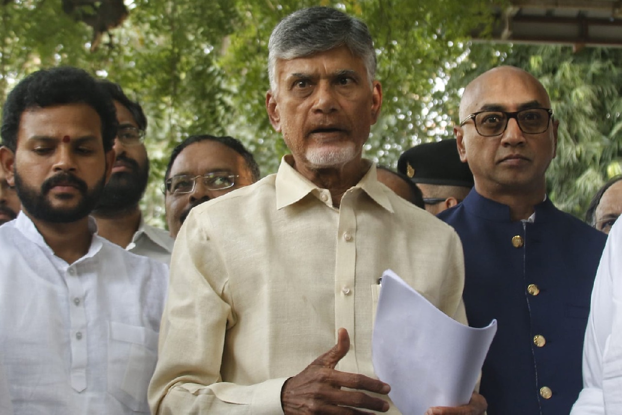 Ex-Andhra CM Chandrababu Naidu arrested in corruption case