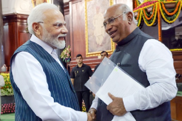 Criticise Congress as much as you want but don’t take away rights of poor: Kharge to PM Modi