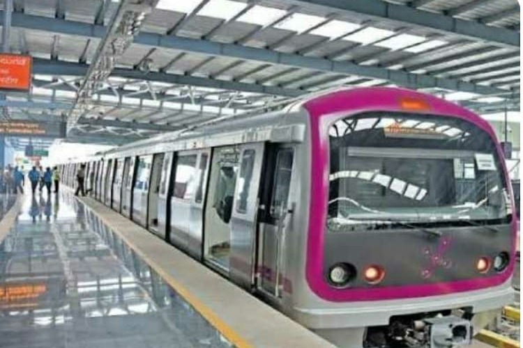 Much-awaited Metro services to Whitefield IT corridor starts in B'luru; techies celebrate