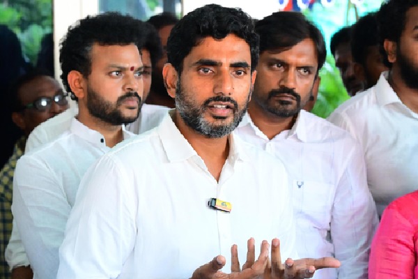 Lokesh appears before CID in Amaravati Inner Ring Road case