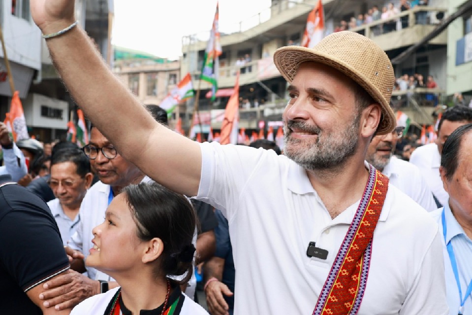 PM has no time to visit Manipur, govt too keen on Israel, says Rahul in Mizoram