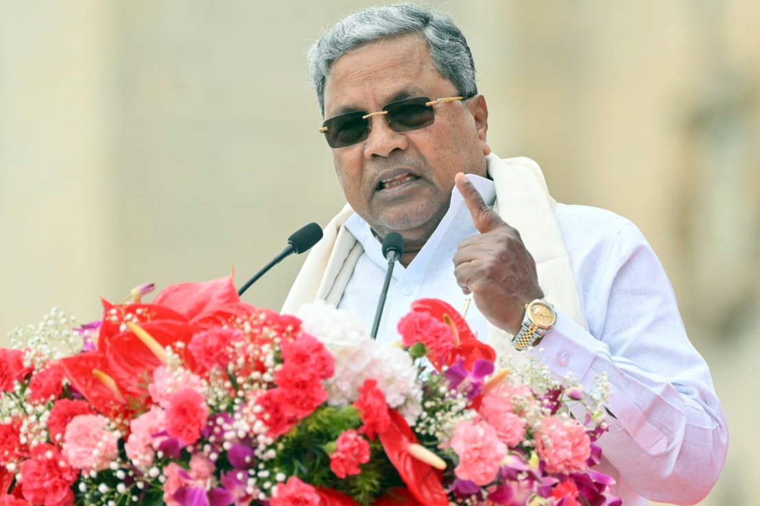 Everyone living in K'taka should also learn to speak Kannada: Siddaramaiah