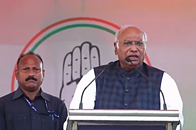 Congress fought British, we won't be threatened: Kharge