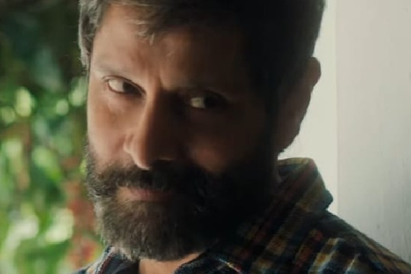 'Naracha Mudi' from Chiyaan Vikram's spy movie 'Dhruva Natchathiram' blends playful romance with lust