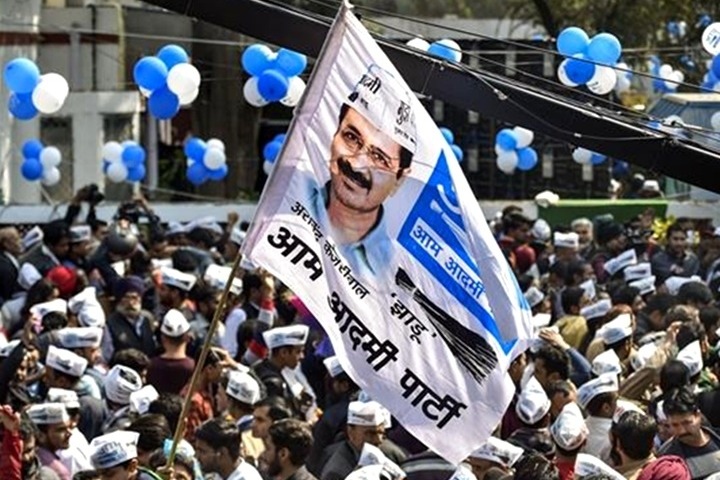 By gagging RTI activist exposing state plane misuse, AAP shows true colours