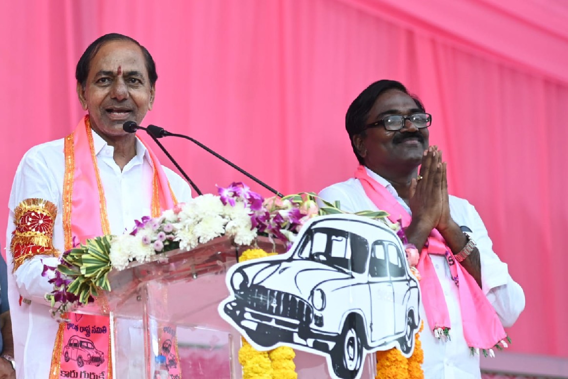 Regional parties will call the shots in coming days: KCR