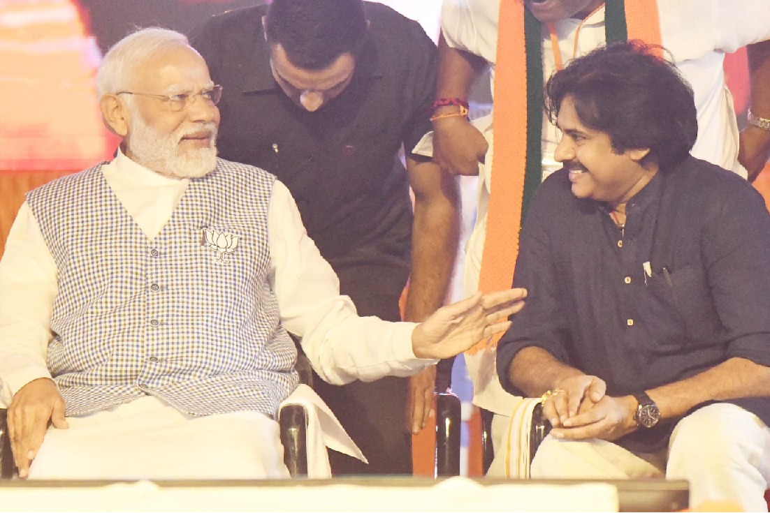 Pawan Kalyan backs BJP over backward class CM promise in Telangana