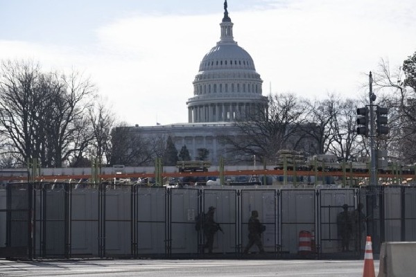 Armed man arrested near US Capitol