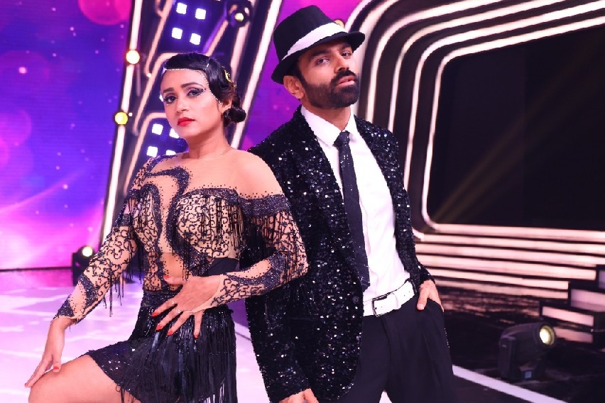 Sreerama's performance in ‘Jhalak Dikhhla Jaa’ floors Farah, Arshad, Malaika