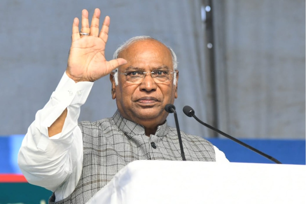 Raj polls: BJP, PM made failed attempt to copy Congress' guarantees, says Kharge