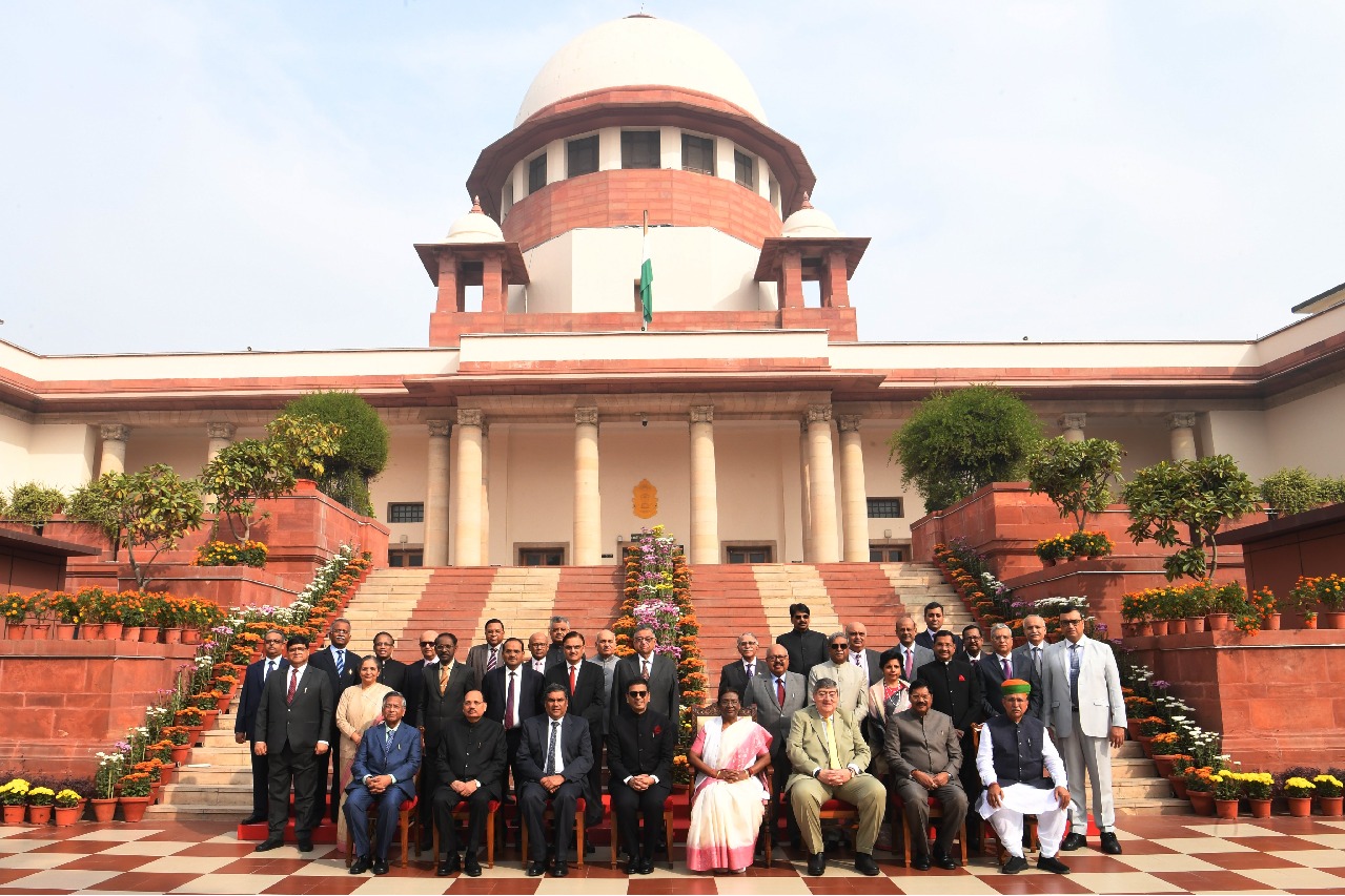 President Murmu launches Virtual Justice Clock, unveils statue of Dr B.R. Ambedkar in SC