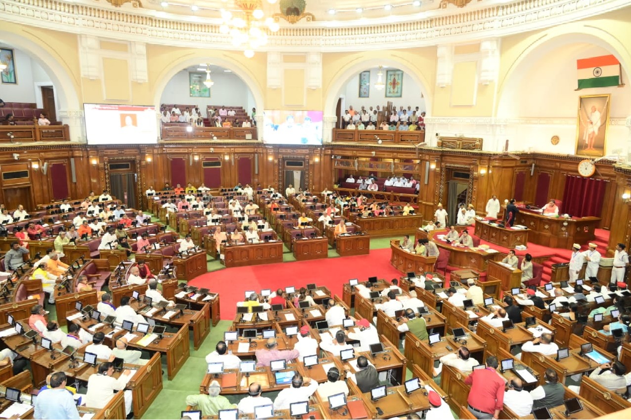 With shrinking presence, Congress & BSP get smaller offices in UP Vidhan Bhawan