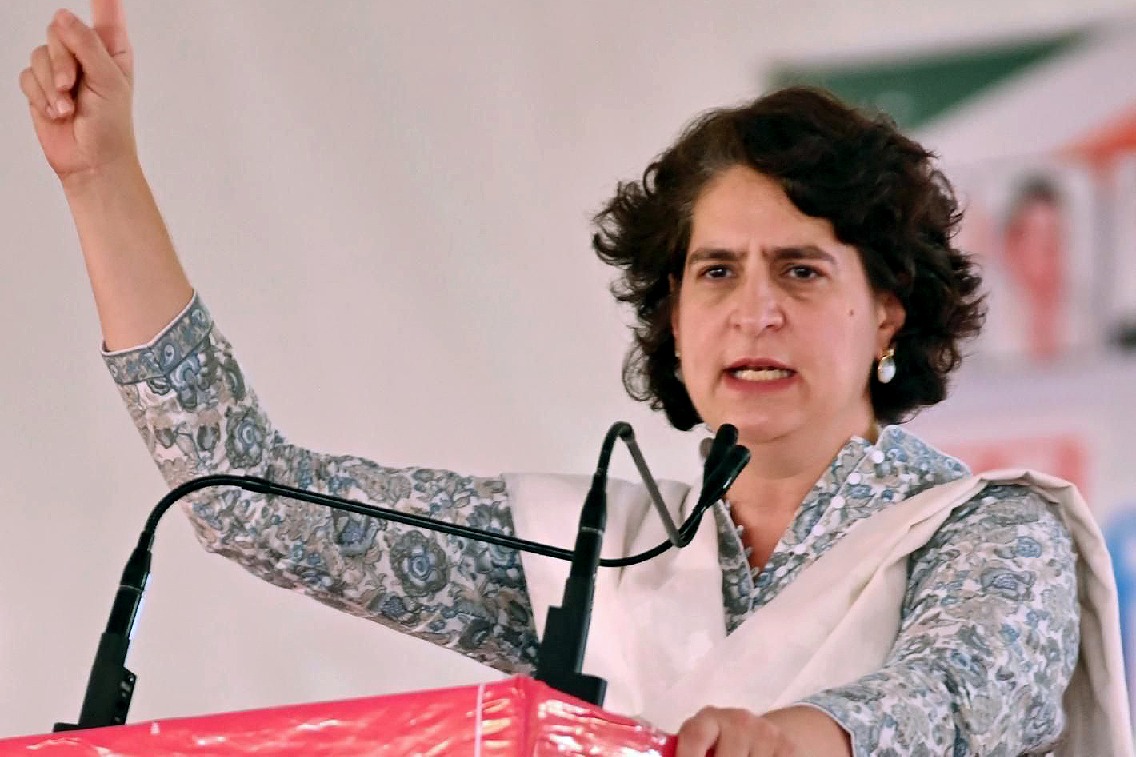 KCR shattered people's dreams, ran govt from palaces: Priyanka