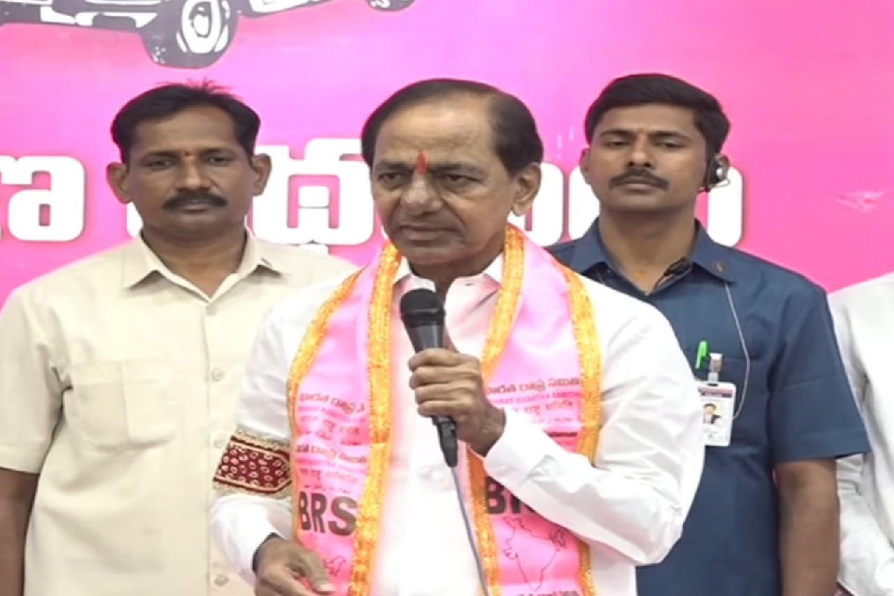 KCR sends resignation to Governor