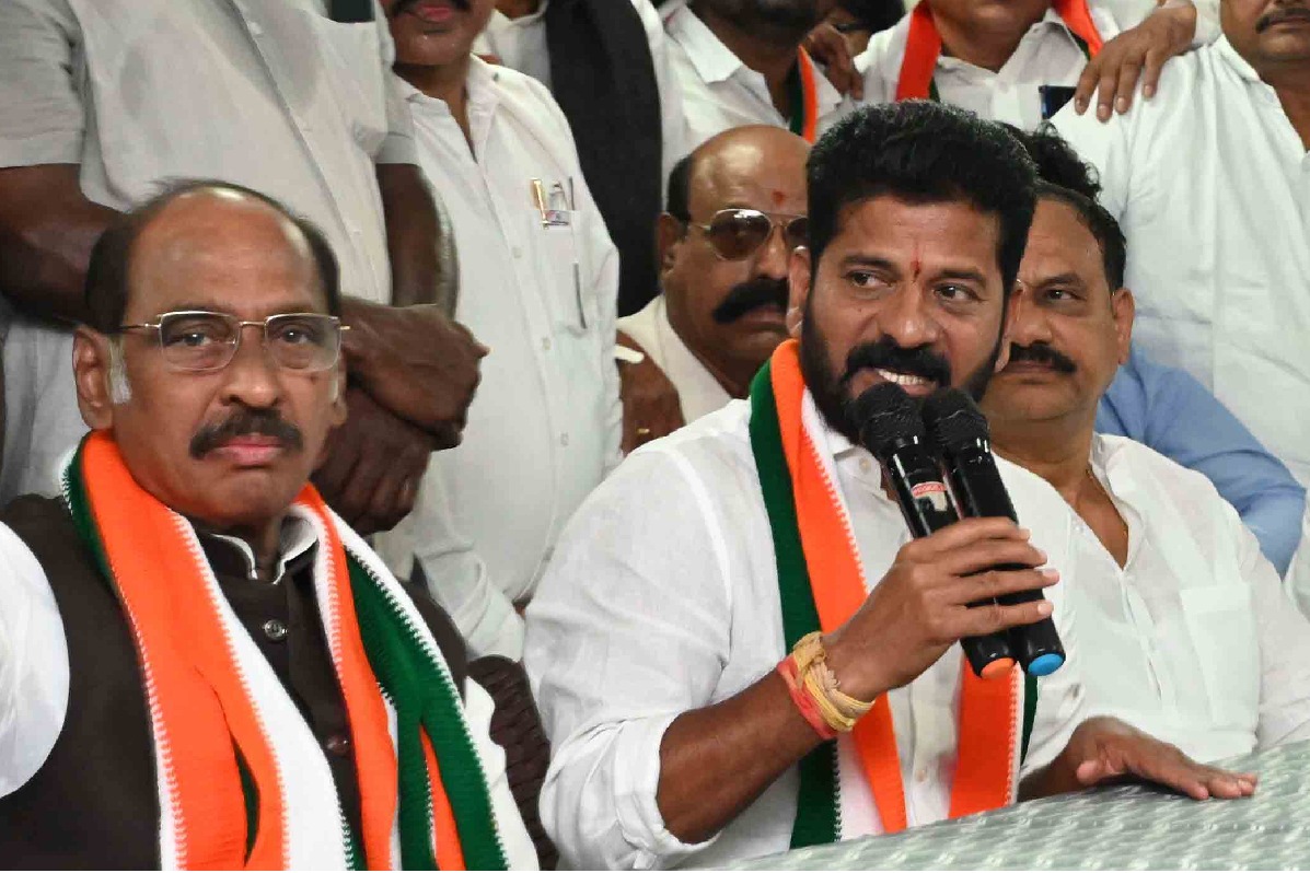 Revanth Reddy to take oath at Hyderabad's LB Stadium on Thursday