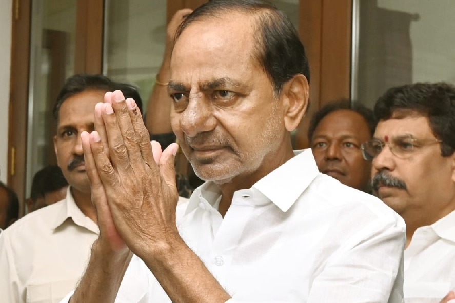 KCR makes first public appearance after defeat