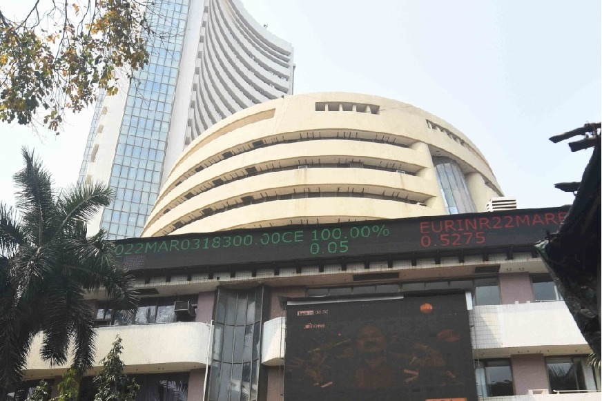 Sensex down more than 200 points as IT heavyweights lag