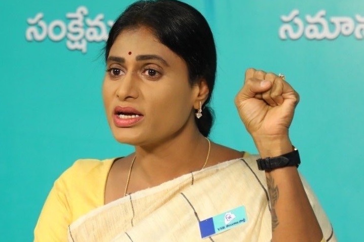 Former YSRCP MLA ready to sail with Sharmila