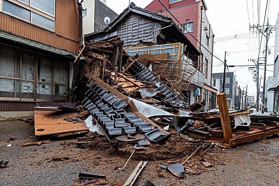 Japan earthquake toll increases to 65 as aftershocks hinder rescue