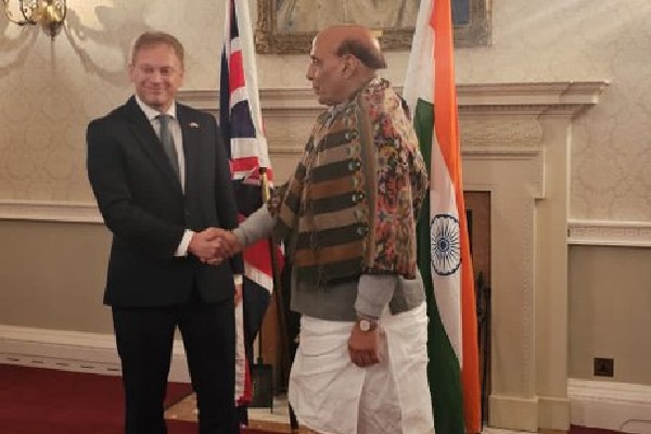 India, UK sign MoU over defence collaboration