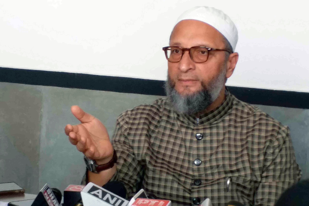 AAP following ideology of RSS, BJP: Owaisi