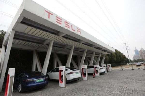 Tesla recalls over 4K vehicles due to software issue