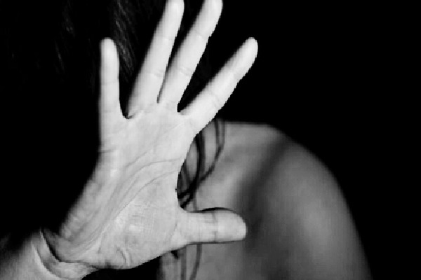 S*x racket busted at Hyderabad hotel, 16 women rescued