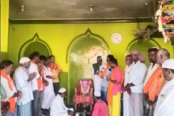 Prayers offered to Lord Ram at Karnataka mosques