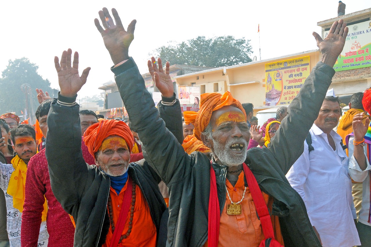 Ram temple extends 'darshan' timings to deal with rush