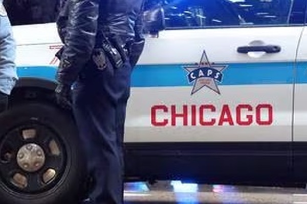 2 teenagers killed in shooting in Chicago