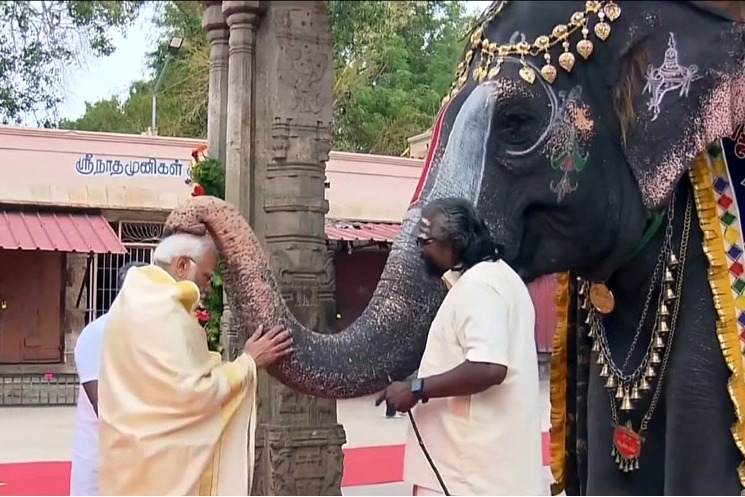 PM adds local flavour to Ram narrative with his TN temple appearances