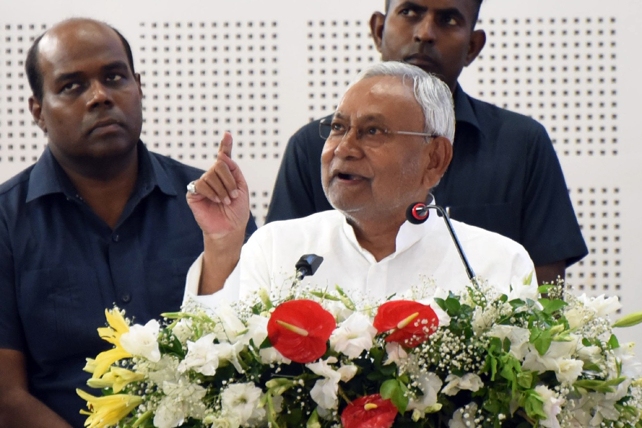 Nitish seeks meeting with Bihar Guv, likely to resign