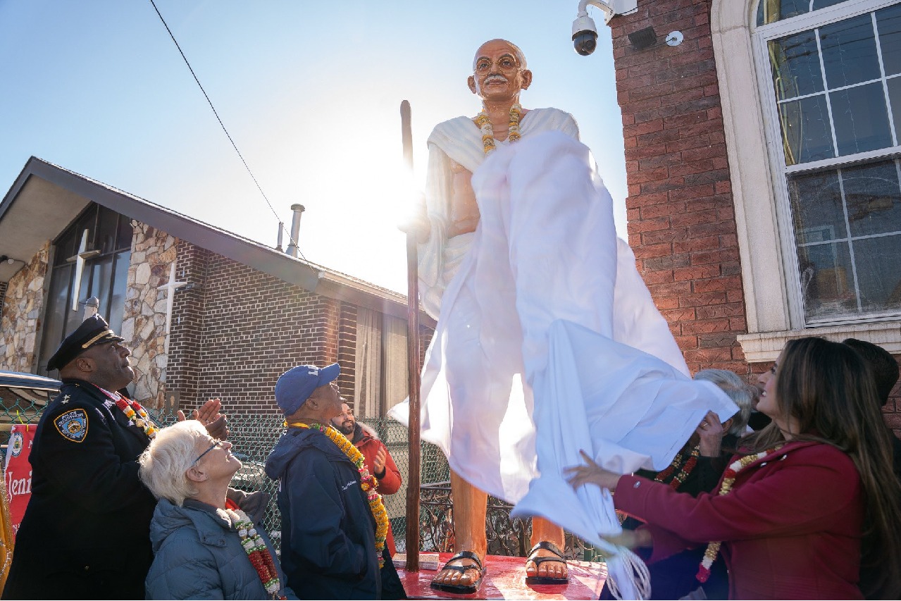 NYC Mayor unveils Gandhi statue outside Hindu temple after 2022 vandalism incidents