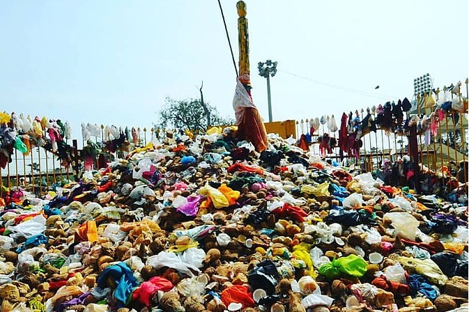 Authorities Impose Aadhaar Requirement for Jaggery Sales at Medaram Jatara