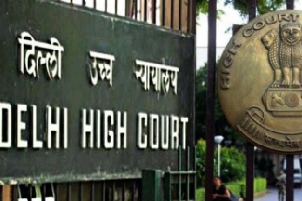 Delhi HC grants bail to four life convicts in Soumya Vishwanathan
 murder case