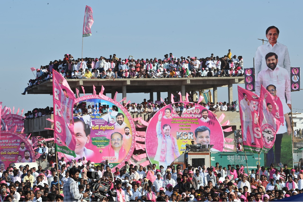 KCR vows to fight like a tiger for Telangana's rights till last breath