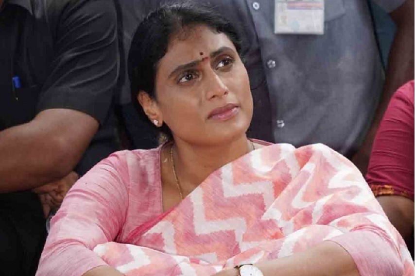 Police detain Sharmila in Cong office to foil ‘Chalo Secretariat’ call against YSRCP Govt on job issue