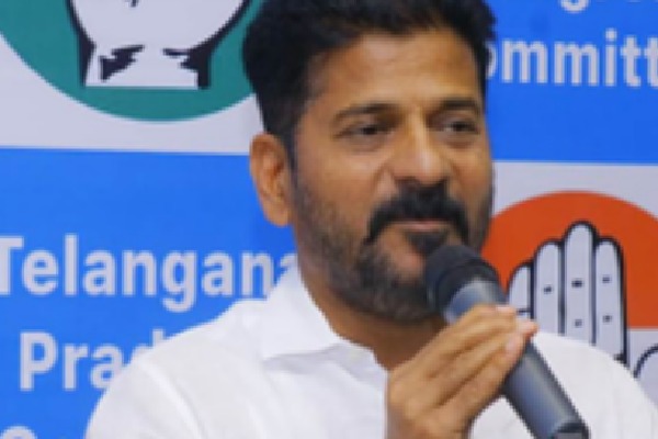 Revanth Reddy to Finalize Telangana Lok Sabha Candidates in Delhi Meeting