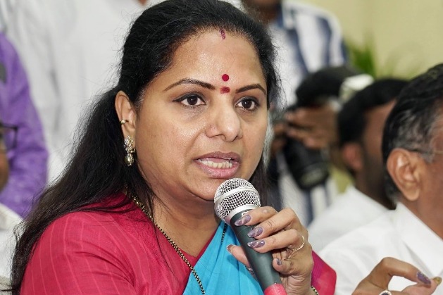 Kavitha demands immediate cancellation of GO No. 3