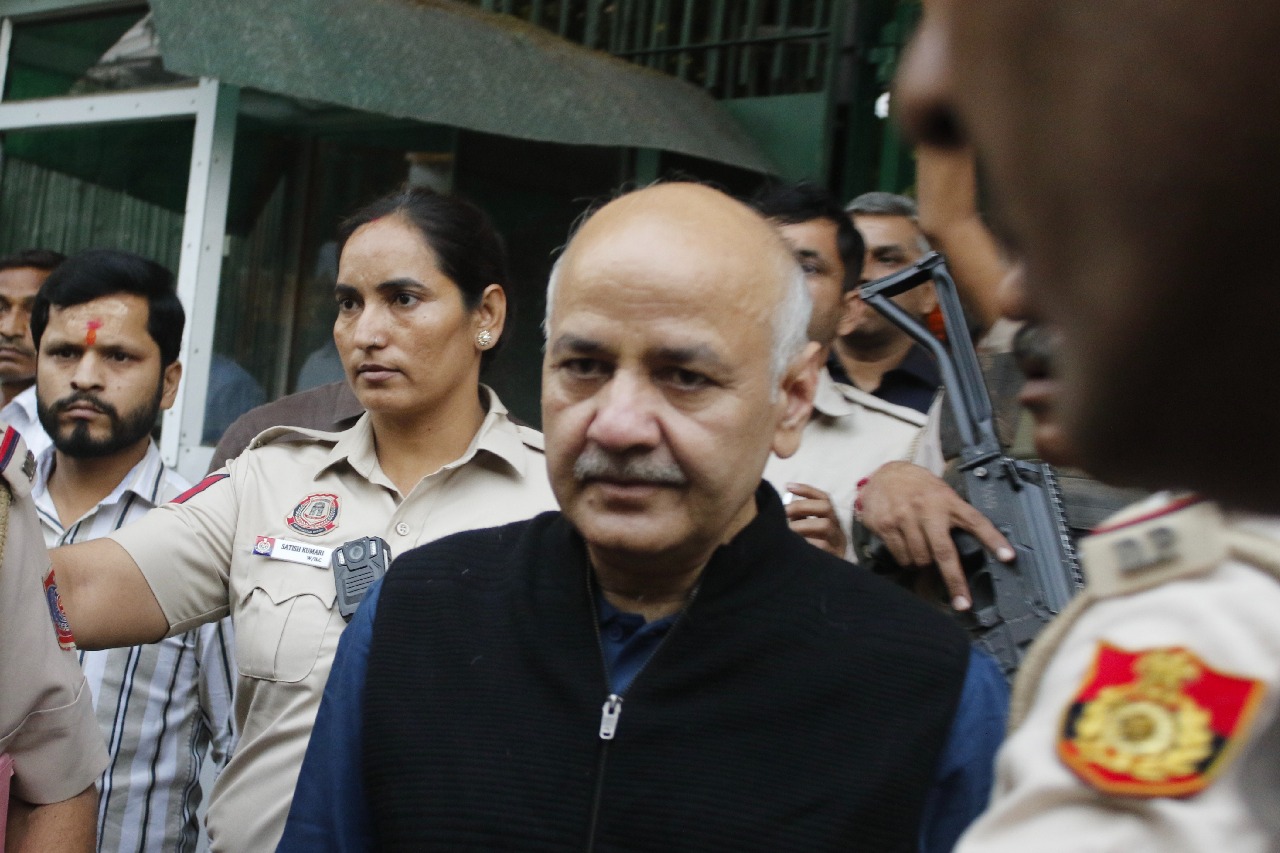 SC dismisses Manish Sisodia's curative pleas against denial of bail in liquor policy case