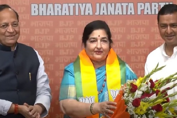 Lok Sabha polls: Famous singer Anuradha Paudwal joins BJP