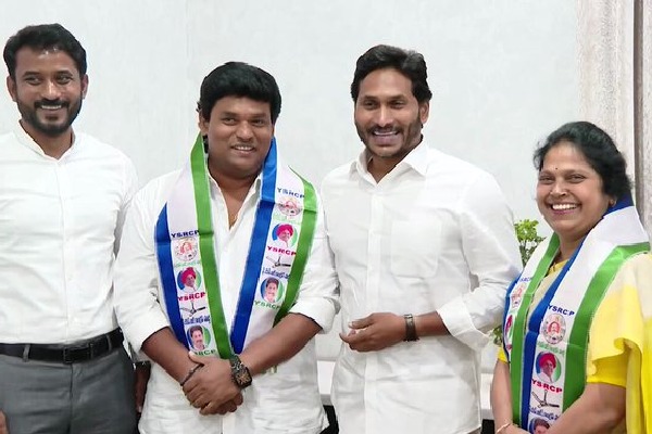 Jagan asks YSRCP candidates to make use of time available for polls