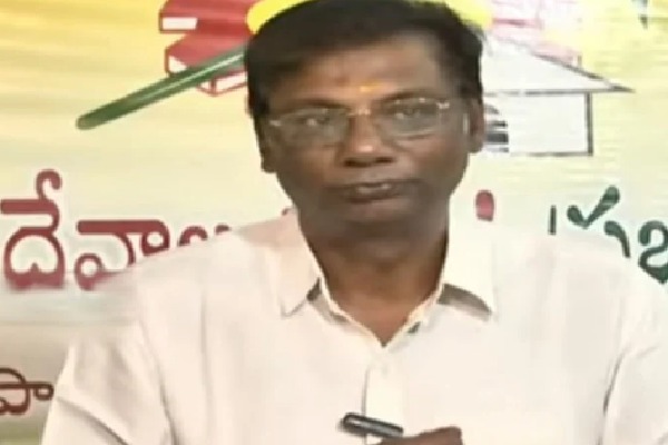 Anam Venkata Ramana Reddy Questions the Logic Behind Approving CM Jagan's Bus Tour Amid Past Life Threats