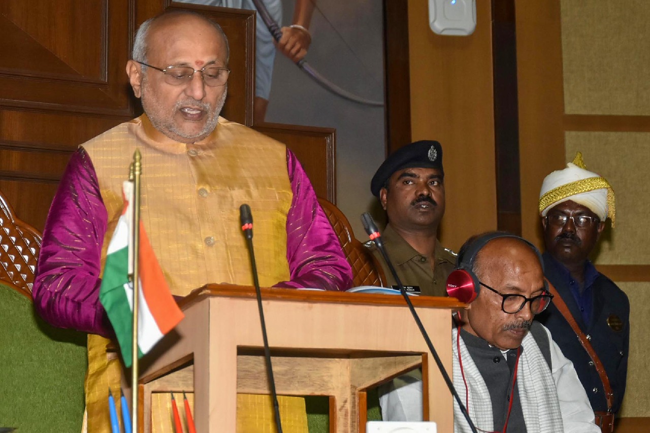 Jharkhand Guv Radhakrishnan takes oath as Telangana Governor